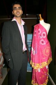 Samar Abbas with his Sari for the iPOD generation